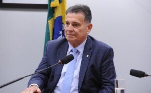 Comissão da Câmara aprova projeto que prevê uso supervisionado de IA na segurança pública