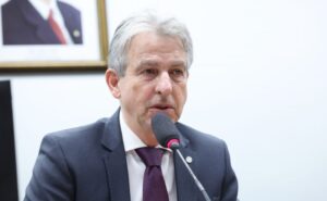 Comissão aprova uso de multas por racismo no combate à discriminação