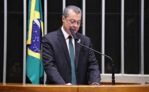Comissão aprova incentivos para construção e modernização de instituições de idosos