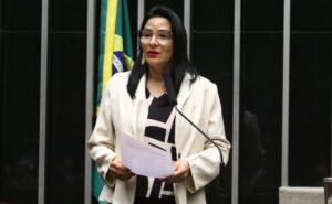 Comissão aprova mudanças para ampliar saúde e proteção a mulheres de comunidades tradicionais
