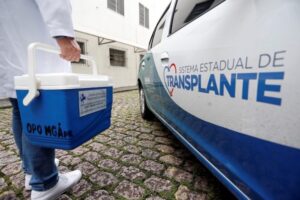 Projeto isenta veículos oficiais de saúde de infrações de trânsito em urgências