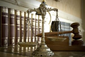 Projeto facilita acesso à Justiça gratuita para isentos de Imposto de Renda