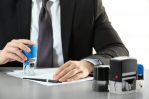 Projeto proíbe agente público de receber cortesias de empresas