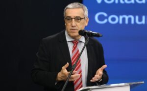 Especialistas destacam necessidade de priorizar diálogo e acessibilidade na comunicação pública