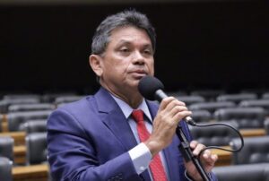 Câmara aprova regras para vigilância sanitária periódica em hospitais públicos e privados