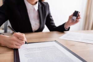 Nova lei fixa prazo de cinco anos para punição de notários e registradores
