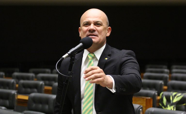 Discussão e votação de propostas legislativas. Dep. Cabo Gilberto Silva (PL - PB)